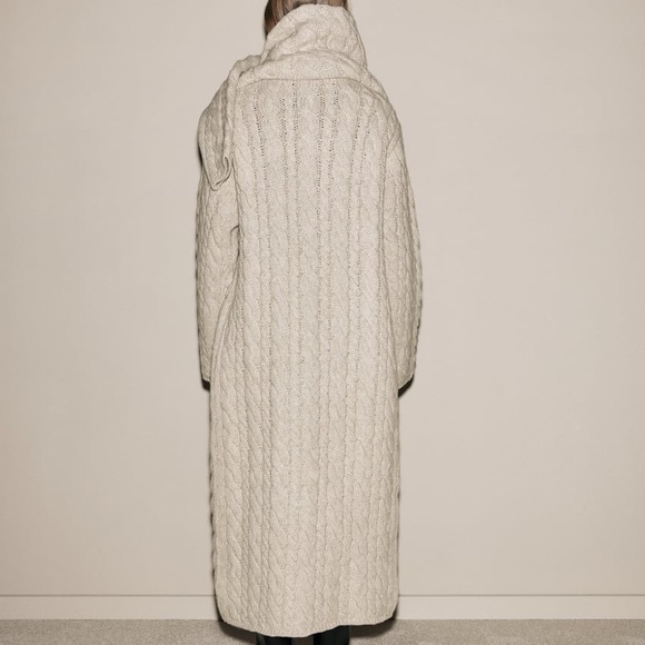 Zara 100% WOOL CABLE KNIT COAT - Picture 6 of 11